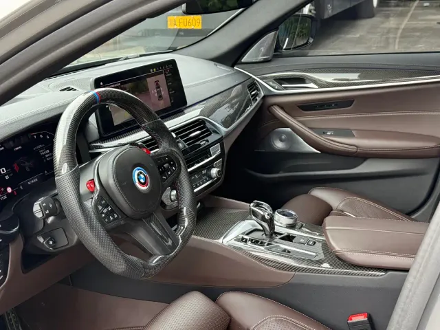 BMW 5 Series — Фото автомобиля 8