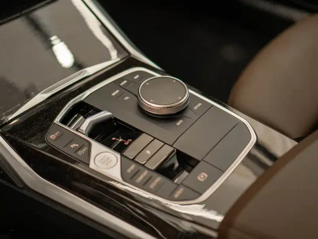 BMW 3 Series — Фото автомобиля 15