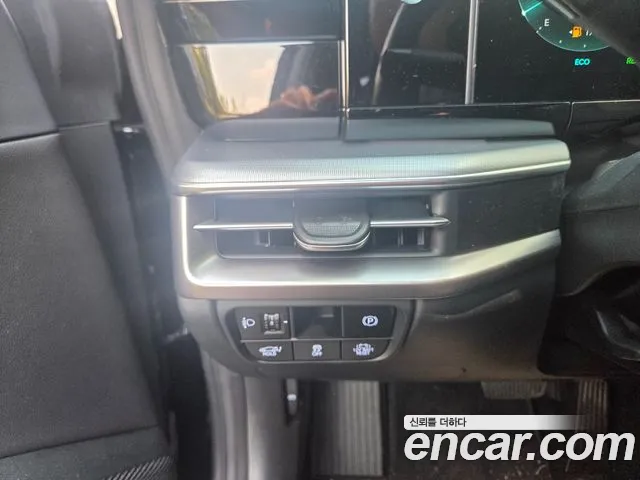 Hyundai Grandeur GN7 — Фото автомобиля 4