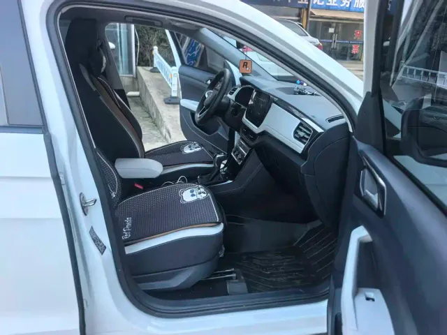 Volkswagen Tharu — Фото автомобиля 9