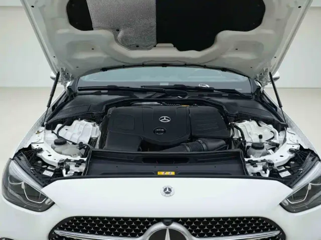 Mercedes-Benz C-Class — Фото автомобиля 6