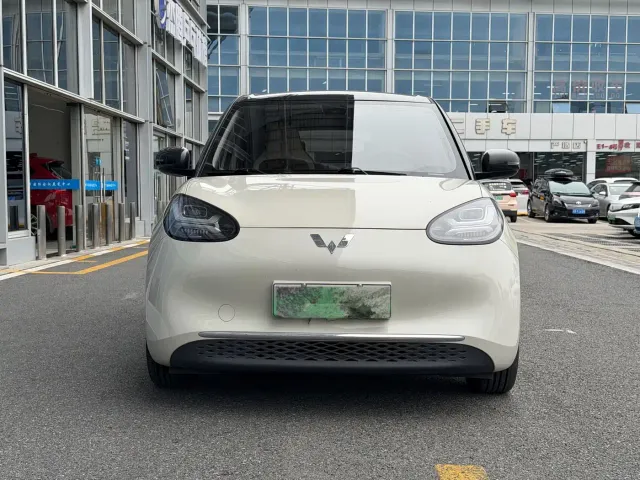 Wuling Bingo — Фото автомобиля 2
