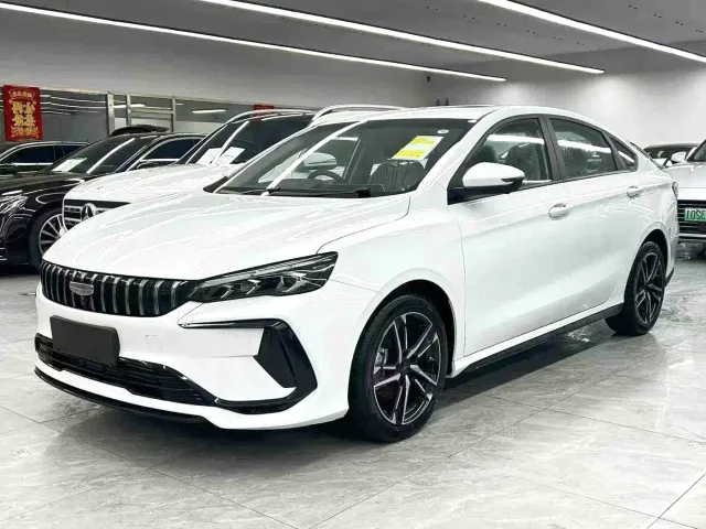 Geely Binrui — Фото автомобиля 3