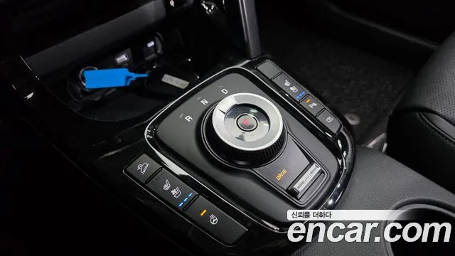 Kia Seltos Новый Seltos Бензин 2.0 2WD — Фото автомобиля 9