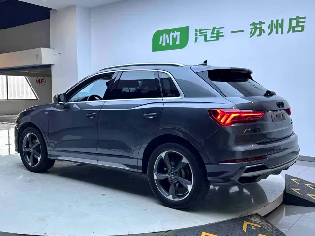 Audi Q3 — Фото автомобиля 4