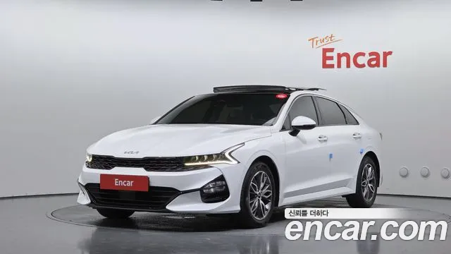 Фотография автомобиля — Kia K5 Generation 3