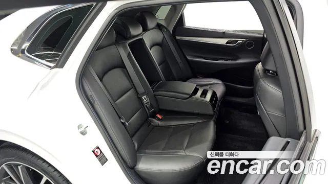 Hyundai Grandeur Новый Grandeur IG — Фото автомобиля 30