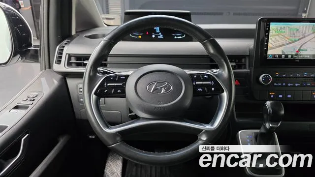 Hyundai Staria Staria 4WD Tourer 11 мест — Фото автомобиля 13