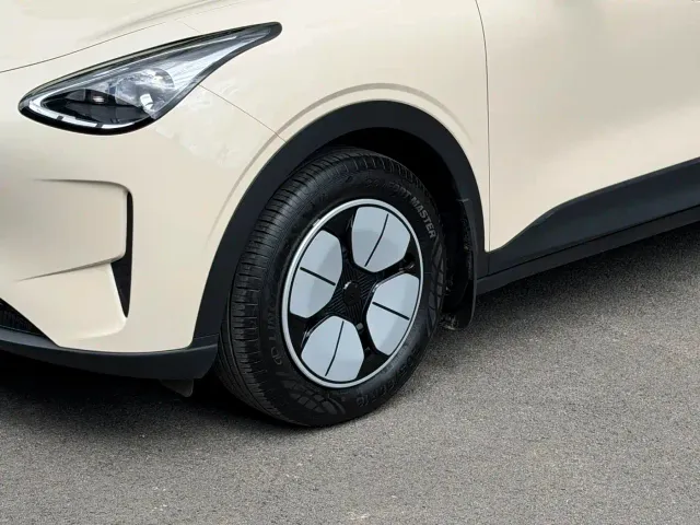 Geely Starry Wish — Фото автомобиля 8