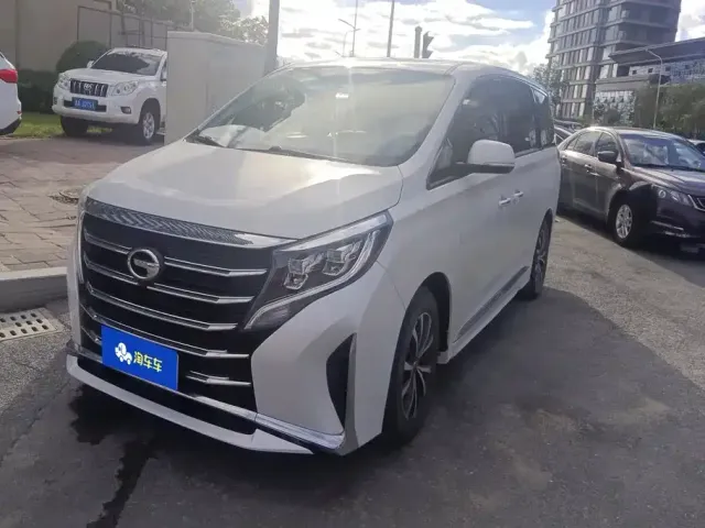 Фотография автомобиля — GAC Trumpchi M8