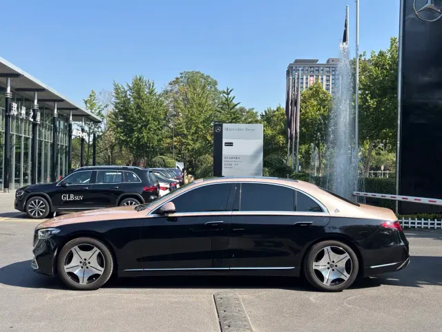 Mercedes-Benz S-Class — Фото автомобиля 3