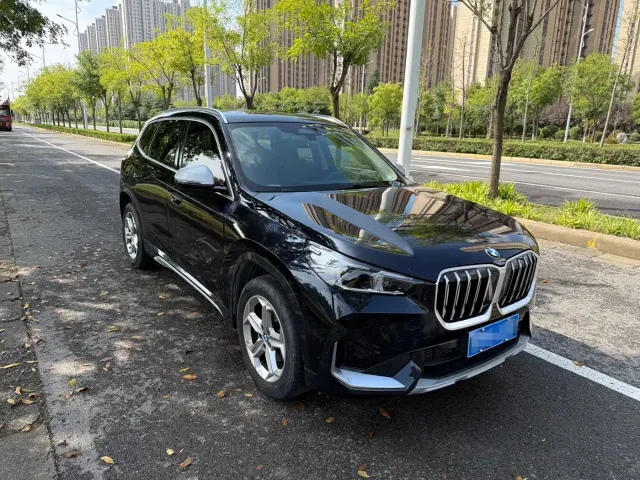 BMW X1 — Фото автомобиля 3