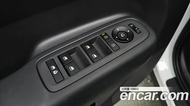 Hyundai Santa Fe — Фото автомобиля 28