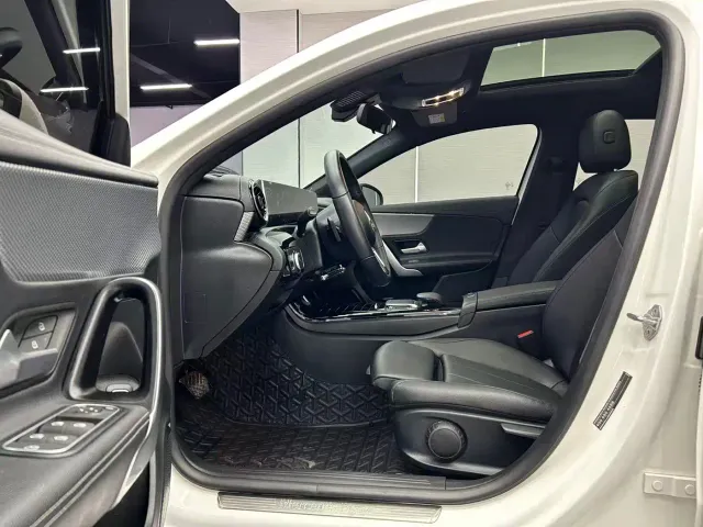 Mercedes-Benz A-Class — Фото автомобиля 9