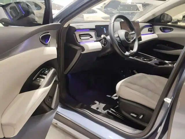 BYD Seal 06 DM-i Touring — Фото автомобиля 20
