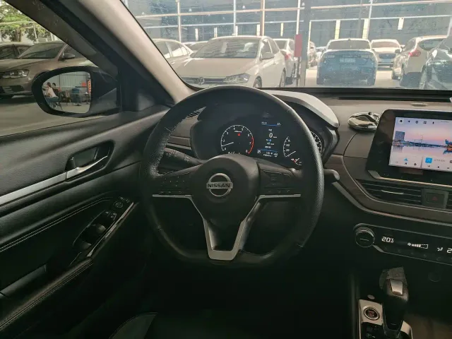 Nissan Teana — Фото автомобиля 11
