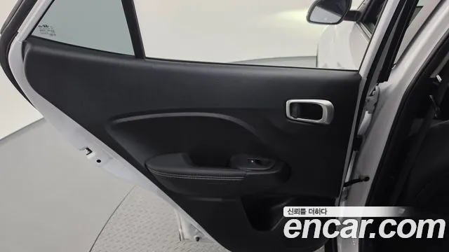 Hyundai Venue Venue 1.6 Modern Plus — Фото автомобиля 25