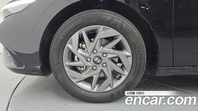 Hyundai Avante CN7 — Фото автомобиля 5