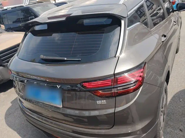 Geely Binyue — Фото автомобиля 5