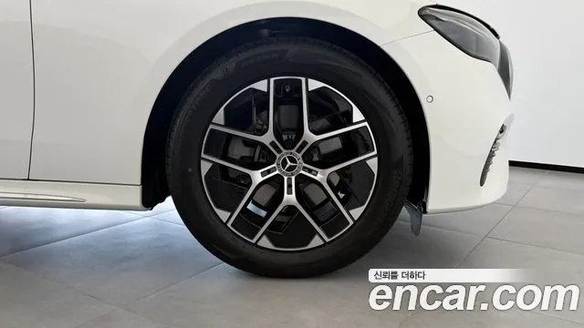 Mercedes-Benz E-Class W214 — Фото автомобиля 5