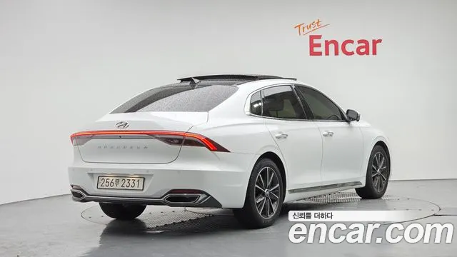 Hyundai Grandeur Новый Grandeur IG — Фото автомобиля 2