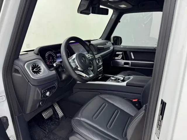 Mercedes-Benz G-Class — Фото автомобиля 12