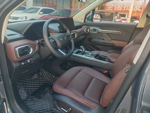 Geely Haoyue — Фото автомобиля 4