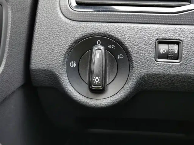 Volkswagen Santana — Фото автомобиля 21