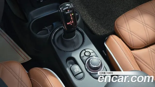 Mini Cooper — Фото автомобиля 15