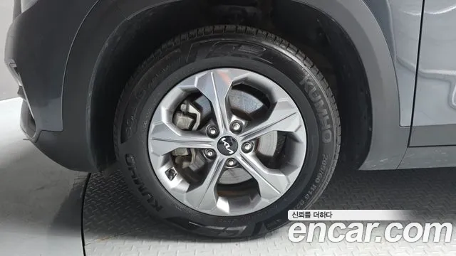 Kia Seltos Seltos Бензин 1.6 турбо 2WD — Фото автомобиля 5