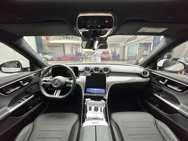 Mercedes-Benz C-Class — Фото автомобиля 9