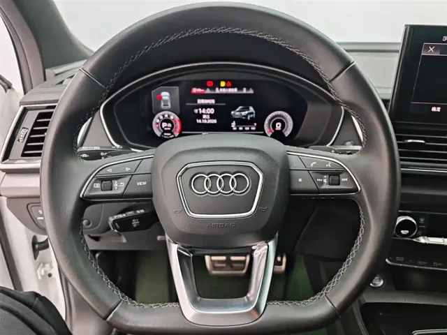 Audi Q5L — Фото автомобиля 7