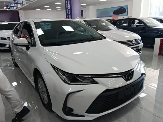 Toyota Corolla — Фото автомобиля 3