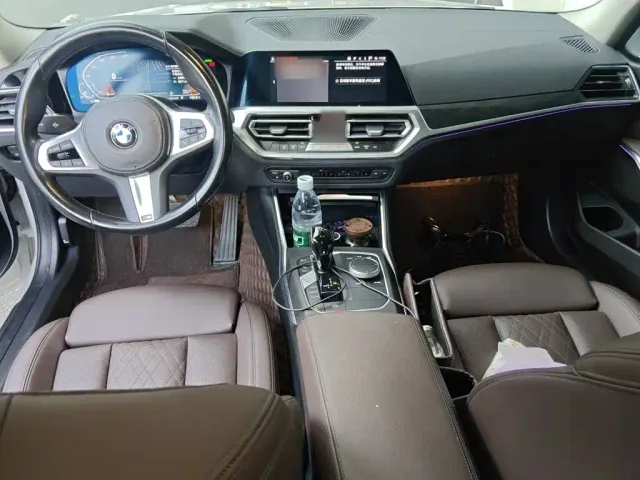 BMW 3 Series — Фото автомобиля 12