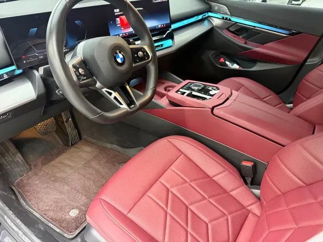 BMW 5 Series — Фото автомобиля 6