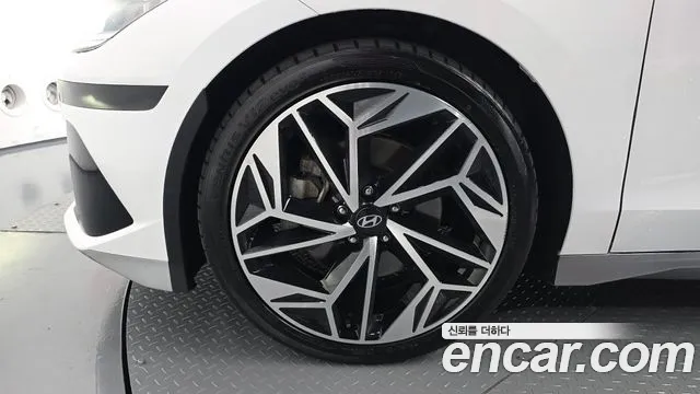 Hyundai Ioniq 6 — Фото автомобиля 5