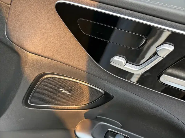 Mercedes-Benz C-Class — Фото автомобиля 10
