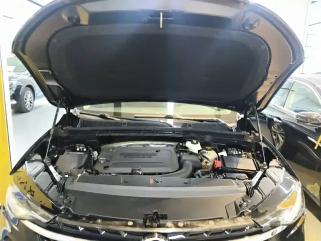 Buick Envision Plus — Фото автомобиля 19