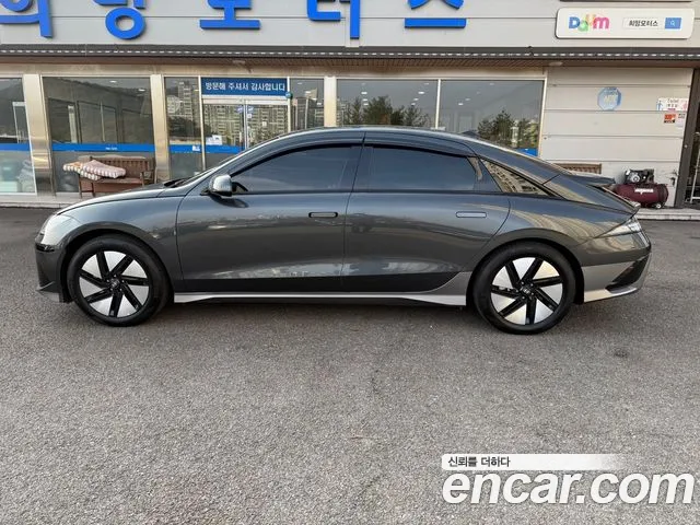 Hyundai Ioniq 6 — Фото автомобиля 4
