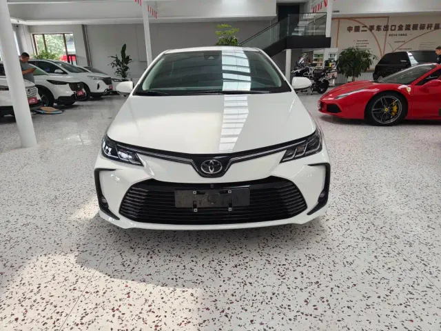 Toyota Corolla — Фото автомобиля 2