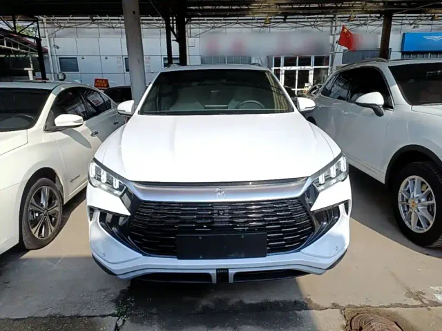 BYD Song Pro — Фото автомобиля 2