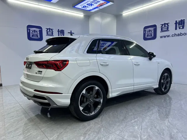 Audi Q3 — Фото автомобиля 15