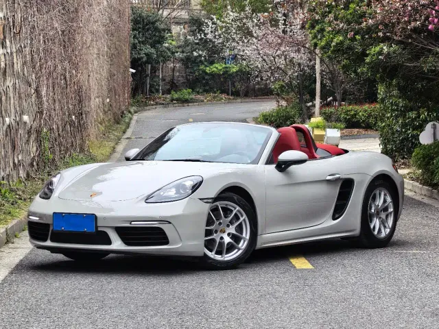 Porsche 718 — Фото автомобиля 4