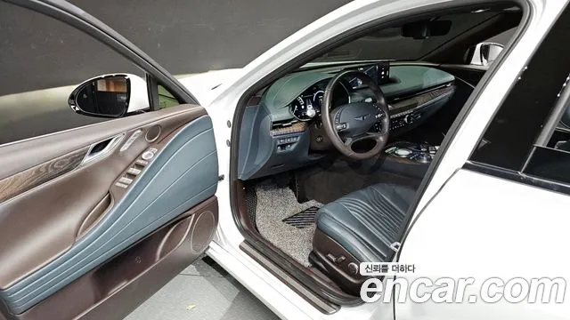Genesis G80 Бензин 2.5 турбо AWD — Фото автомобиля 11