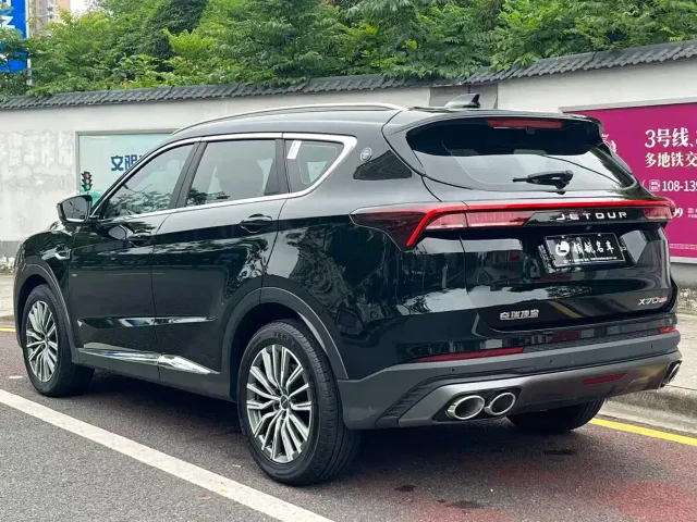 Jetour X70 Plus — Фото автомобиля 6