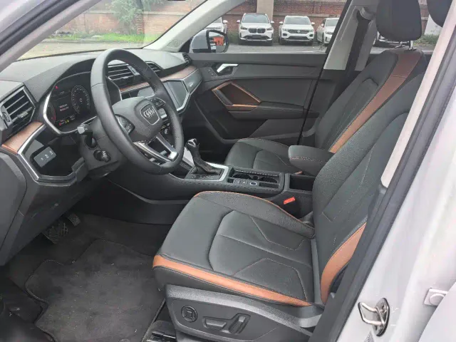 Audi Q3 — Фото автомобиля 11