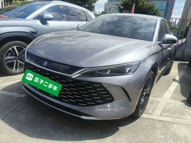 Фотография автомобиля — BYD Qin L