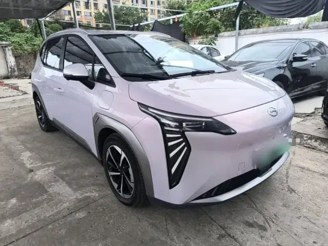 Aion AION Y 2022 Plus 70 Intelligent Edition — Фото автомобиля 3
