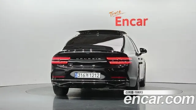 Genesis G80 RG3 — Фото автомобиля 4