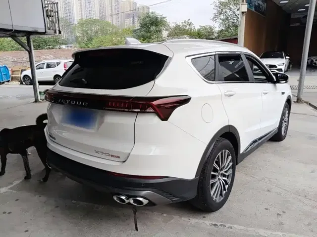 Jetour X70 Plus — Фото автомобиля 4